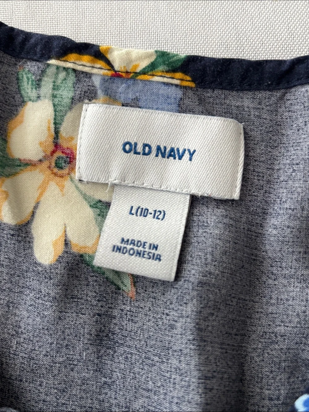 Old Navy Navy Floral Dress with Blue and Cream Flowers kids size L (10/12)